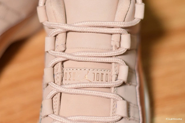 11 Air Low GS Gold Jordan Rose AH7860-105 1116